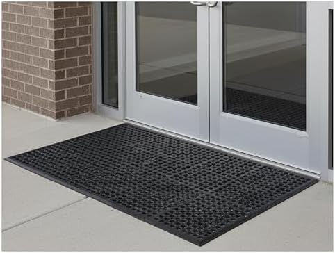 Calloway Mills 102703248 True Step Open Circle Rubber Doormat 32 x 48 - Image 2
