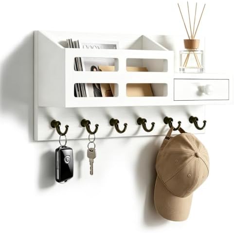 White Key and Mail Holder for Wall by KISENG