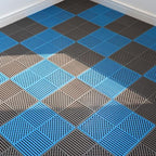 18 Pack Modular Interlocking Floor Mat Rubber Outdoor Tiles - Image 4