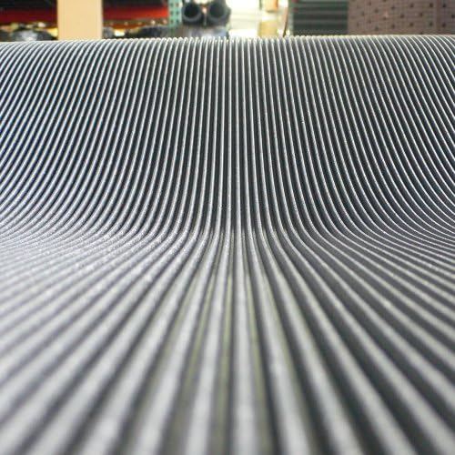 Rubber-Cal Fine Rib Corrugated Rubber Floor Mat - Image 4