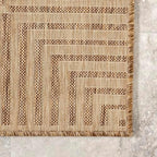 nuLOOM Asha Simple Border Indoor/Outdoor Area Rug - Image 4