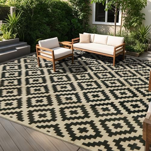 SAND MINE Reversible Mats, Plastic Straw Rug, Modern Area Rug, Large Floor Mat by SANDMIND